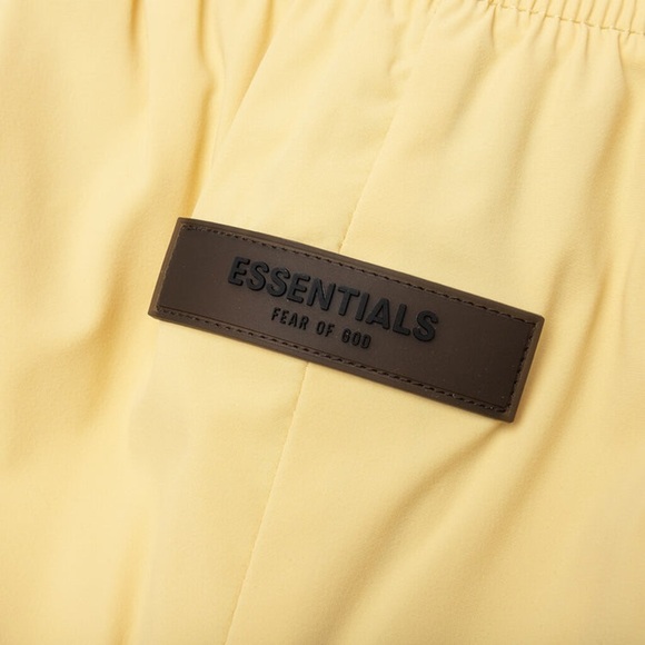FEAR OF GOD ESSENTIALS WOMEN'S RUNNING SHORT | Color:LIGHT TUSCAN | NEW/NWT🔥🔥 - Picture 5 of 16